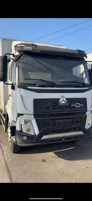 Howo V5X ФУРГОН Weichai/euro 5