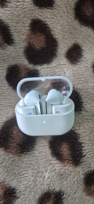 Samsung buds 3 pro