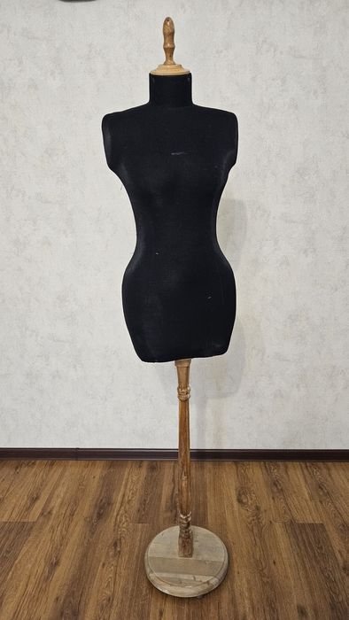 Продам манекен размер 40-42