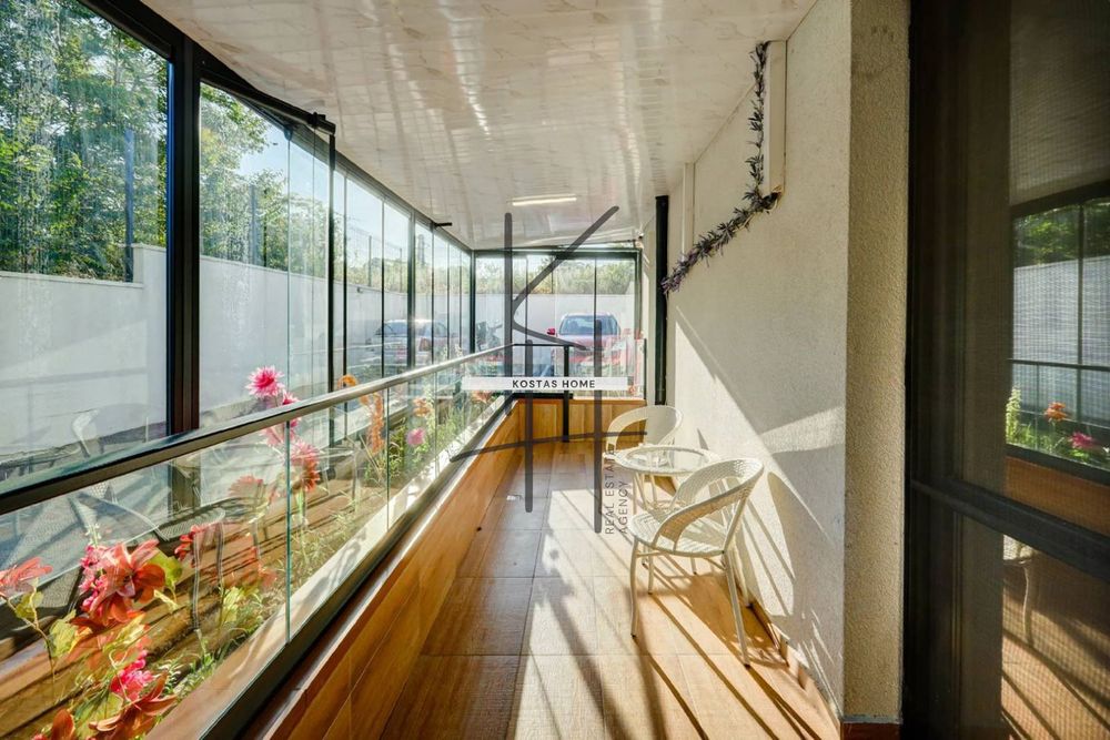 Дава се под наем Тристаен апартамент в Варна, Галата - 150 кв.м за 1196.97 € - Снимка #9