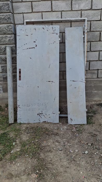 Дверь входная железная с добавкой