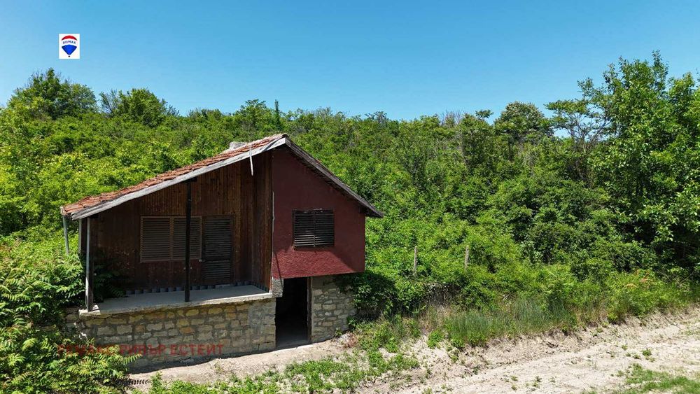 Вила за продажба гр. Бяла