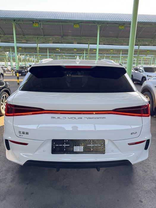 BYD E2 LUXURY 405km full