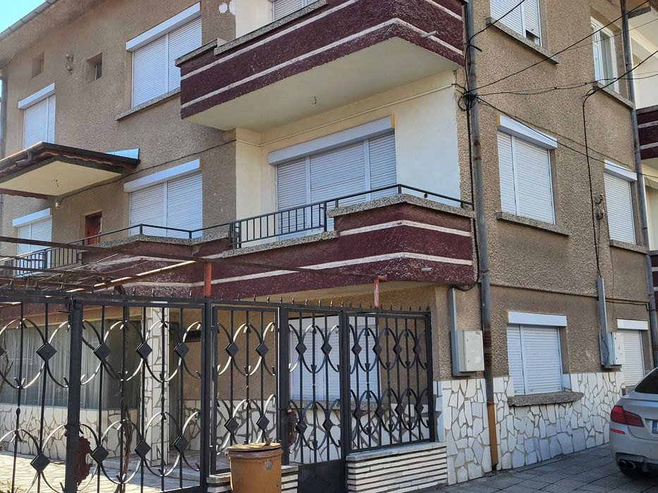 Продава се Етаж от къща в Пещера - 163 кв.м за 626 €/кв.м - Снимка #1