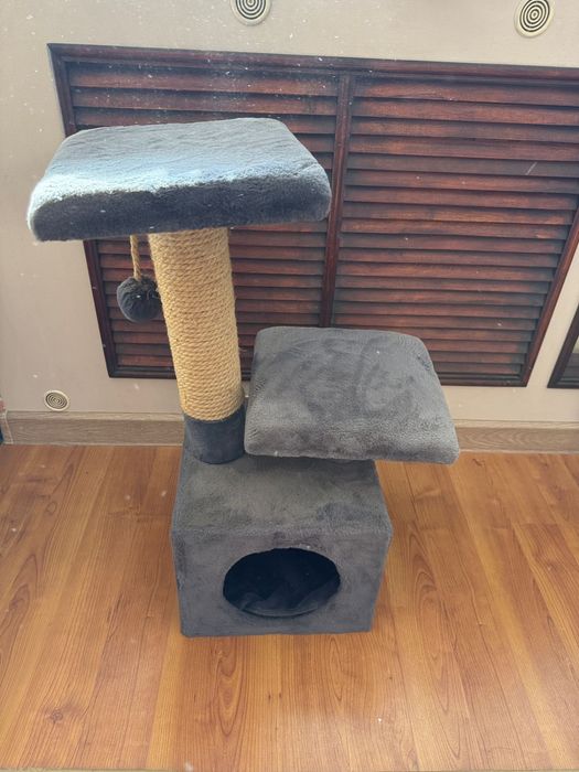 Дом для кошки, когтеточка б/у