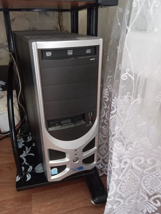 Компьютер хороший