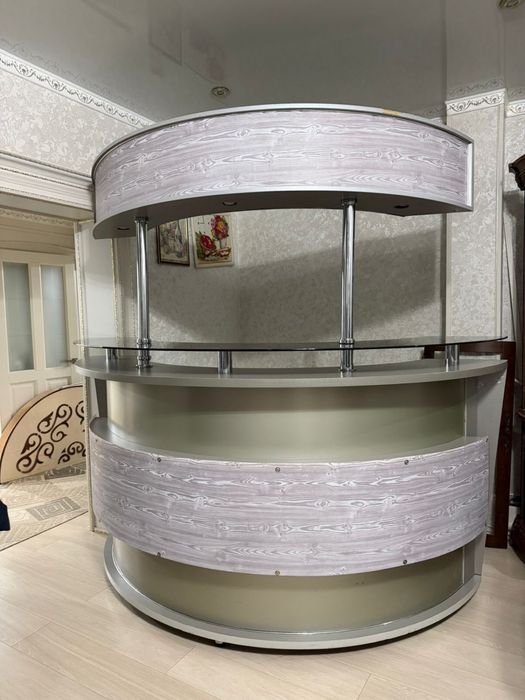 Продам ресепшн/касса