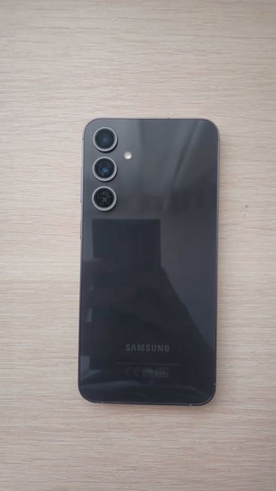 Продам б/у S23 FE 8/256GB оригинал