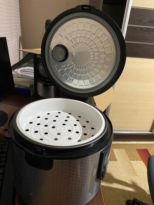 Мультиварка redmond rmc m223s