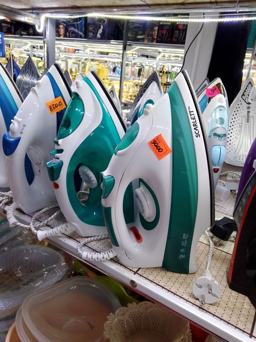 Утюг электрический. Тефаль. Скарлет.