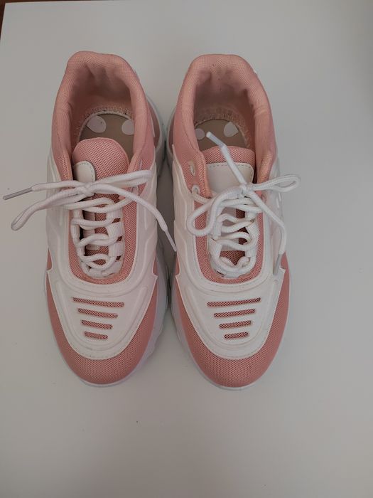 Дамски маратонки