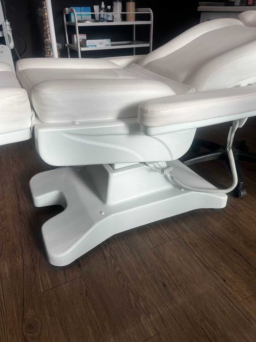 Хидравлична медицинска кушетка