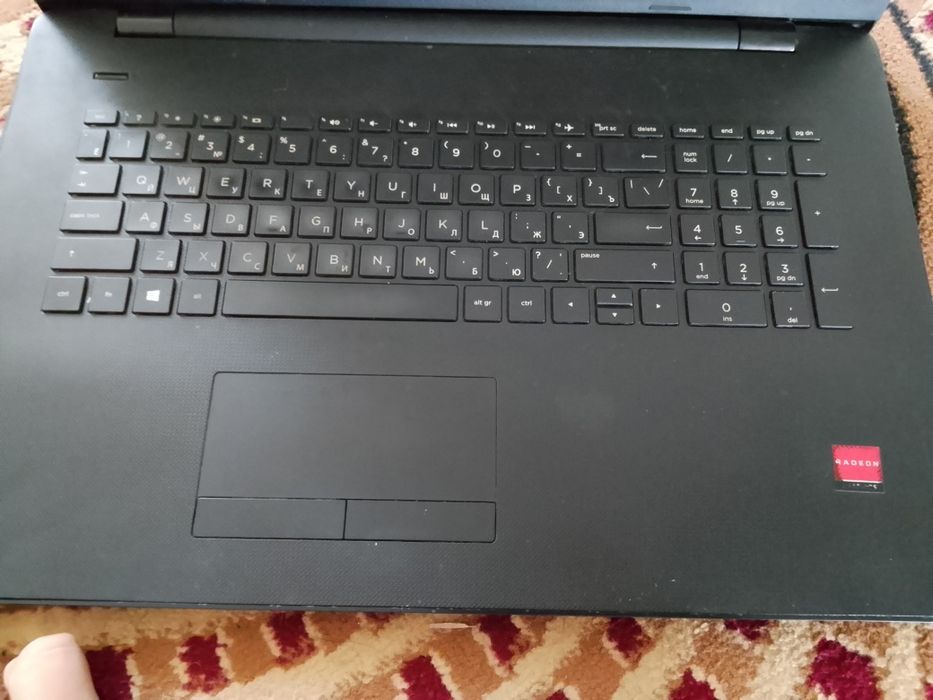 Продам ноутбук hp за 50 000