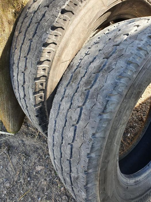 Продам Покрышки 215/75/16 с
