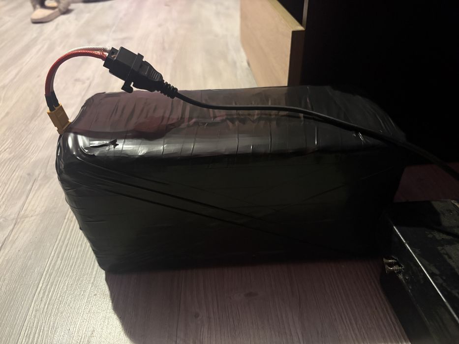 Vand baterie de 60v 55ah