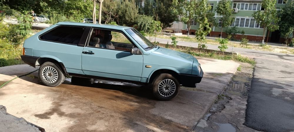 Продаётся восьмёрочка