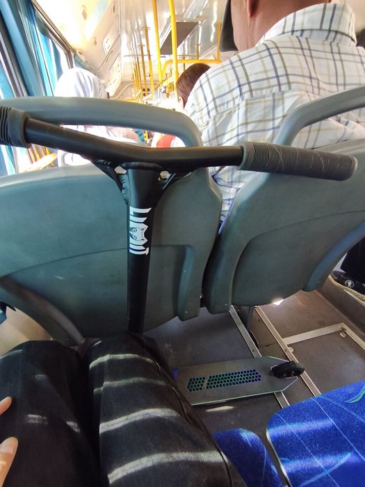 Продам самокат лимит парковый срочно