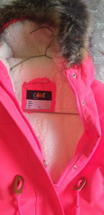 Куртка на девочку зима новая