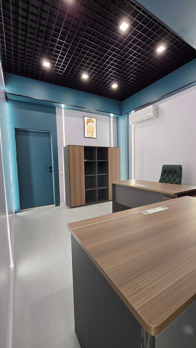 Srochno ofis sotiladi