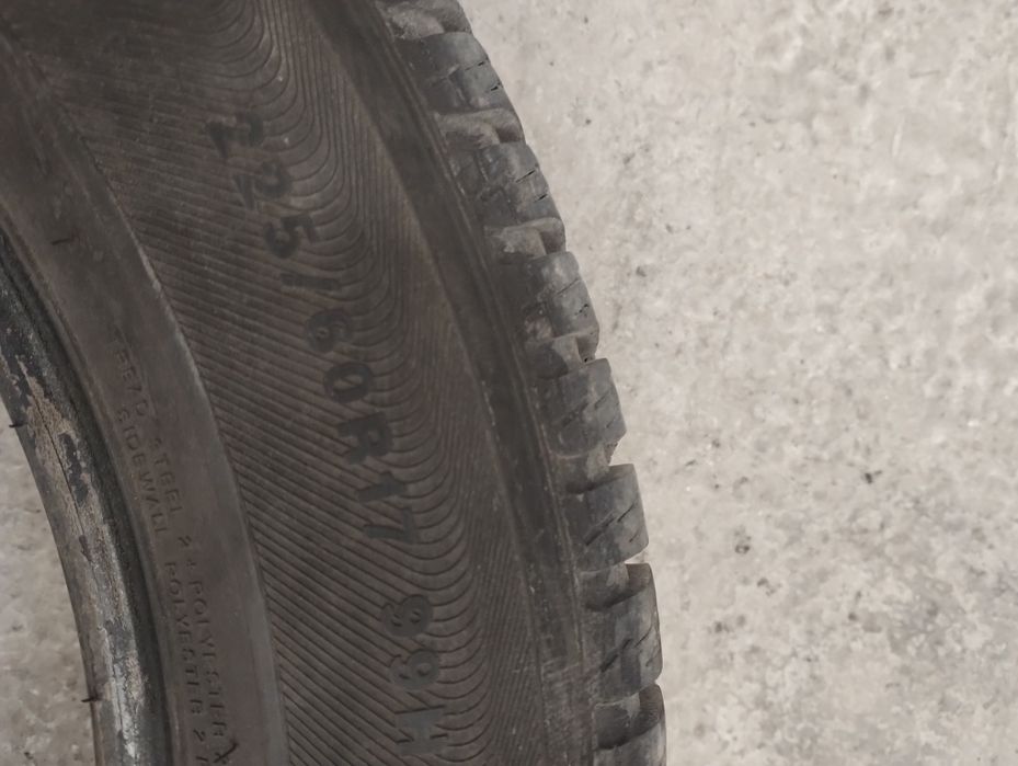 225/60/17 зимни гуми KUMHO