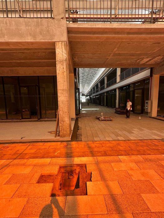 Продается магазин в ряду стройматериалов, Янги Қўйлиқ Катта бозори.