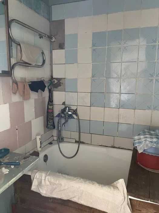 CРОЧНО !! Продается квартира в Яшнабаде 2/4/5 ( 55 кв/м ) Авиасозлар 2