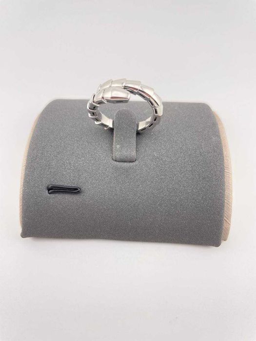 Кольцо Bvlgari Serpenti L size