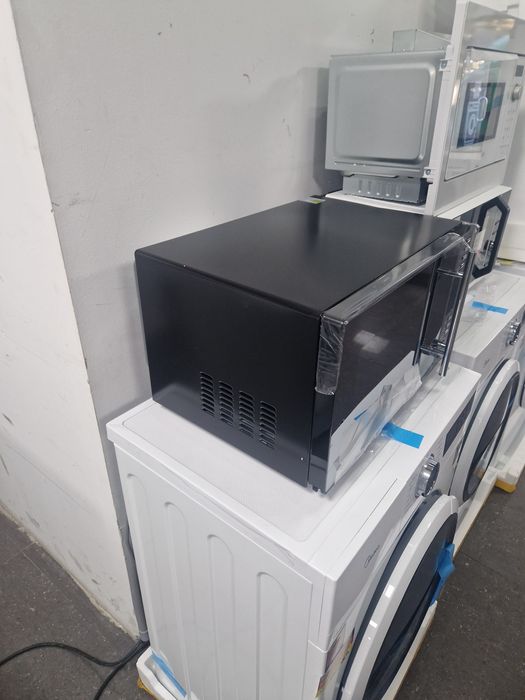 Микровълнова  Privileg 25 литра Нова