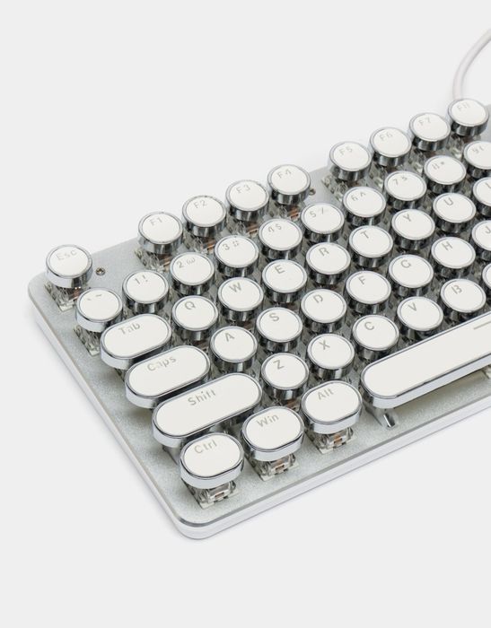 Игровая механическая клавиатура,металическая основа ,с RGB подсветкой.