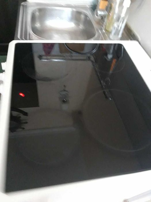 Электро плита  Hansa