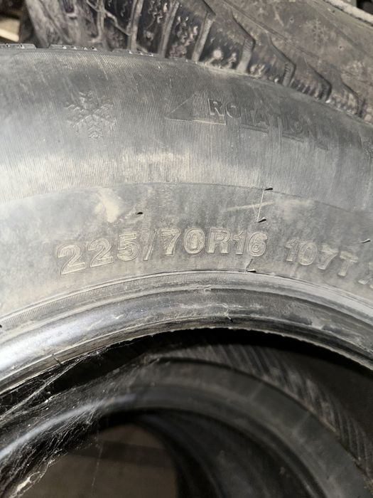 Продам резину 225/70/16