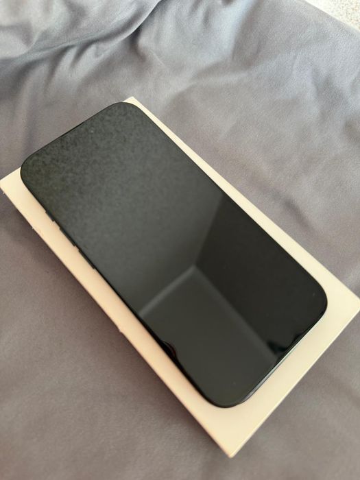 Iphone 15 pro 256 gb как новый