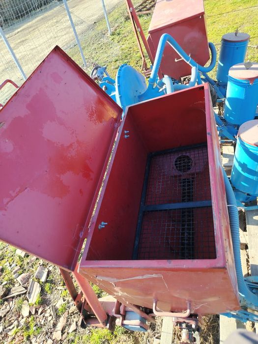 Semănătoare porumb SPC – 4 rânduri – stare foarte bună