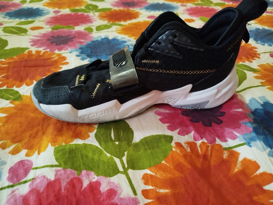 Баскетбольны оригинал не кросовки