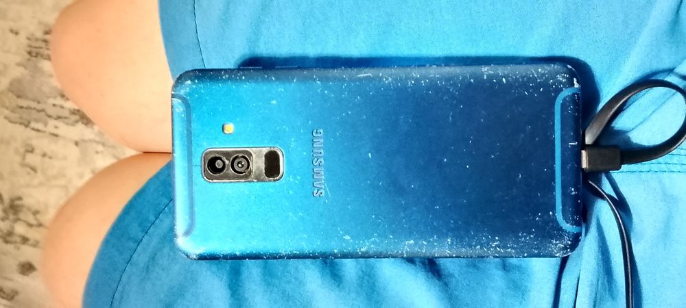 Продам Самсунг А6+ 32 гб