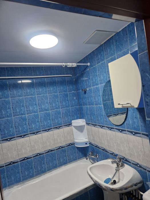 Garsoniera de închiriat in Bloc cu apartamente