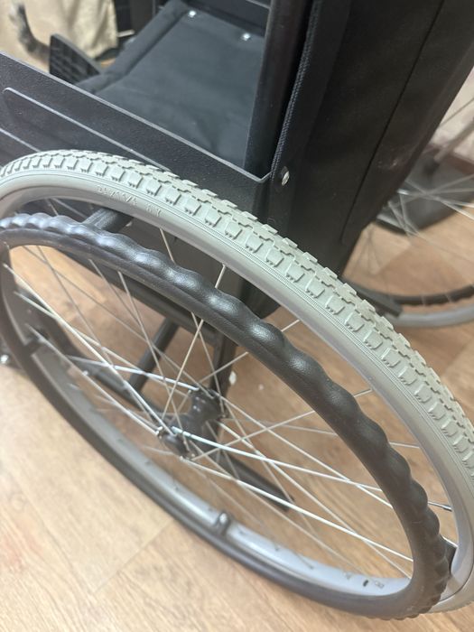 Инвалидная коляска