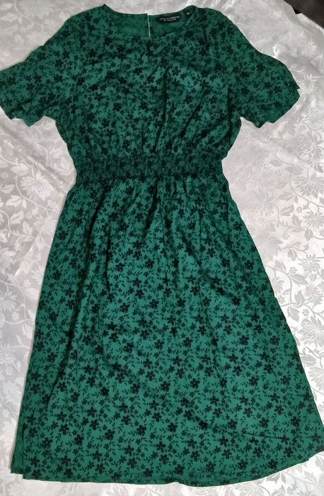 Продам женское платье