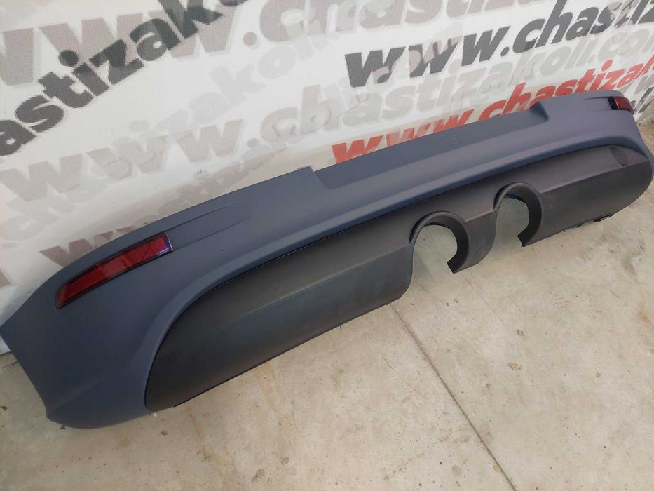 Добавка задна броня R32 STYLE за VW GOLF 5 - за стокова броня