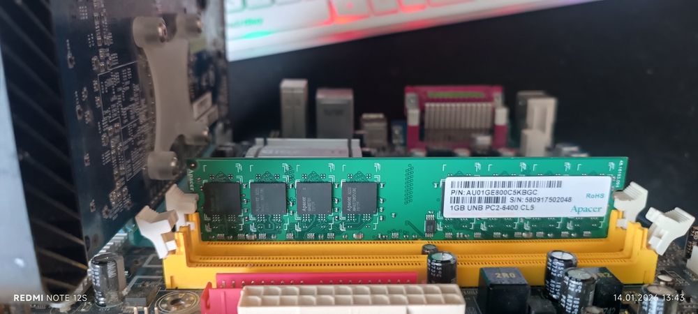 Продам две материнских платы