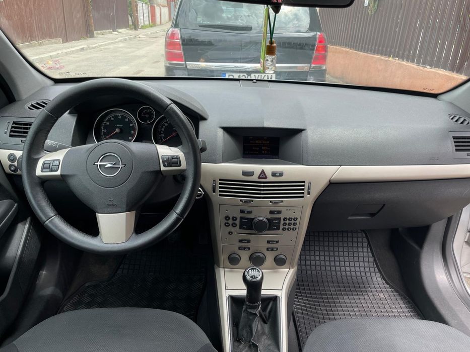Opel Astra 1.4 benzina