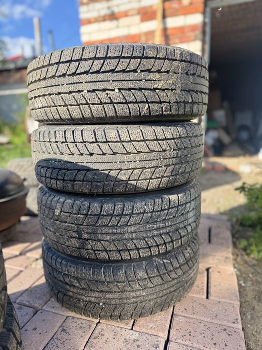 Продам комплект всесезонки