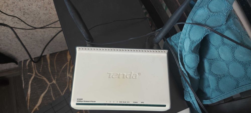 Рутер tenda с две антени