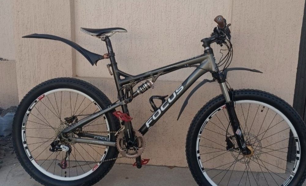 Velosiped Cannondale adventure ultra 28 USA