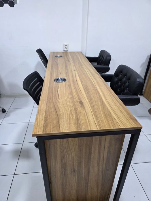 Новые столы для маникюра