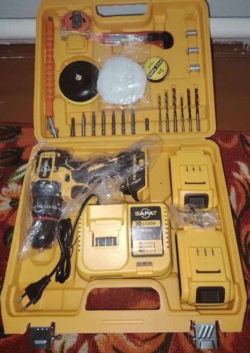 Шуруповёрт аккумуляторный