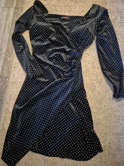 Rochie eleganta mini  , Bureți la piept merge la XS S M