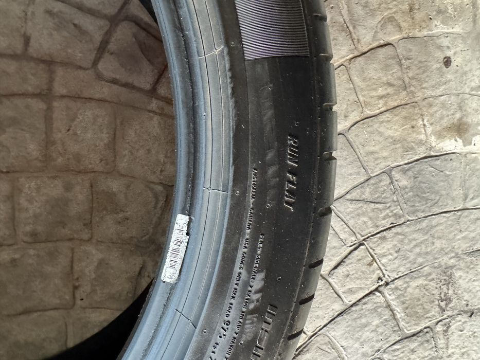 Pirelli 275/40 R21 si 315/35 R21 runflat - se vand si la bucata