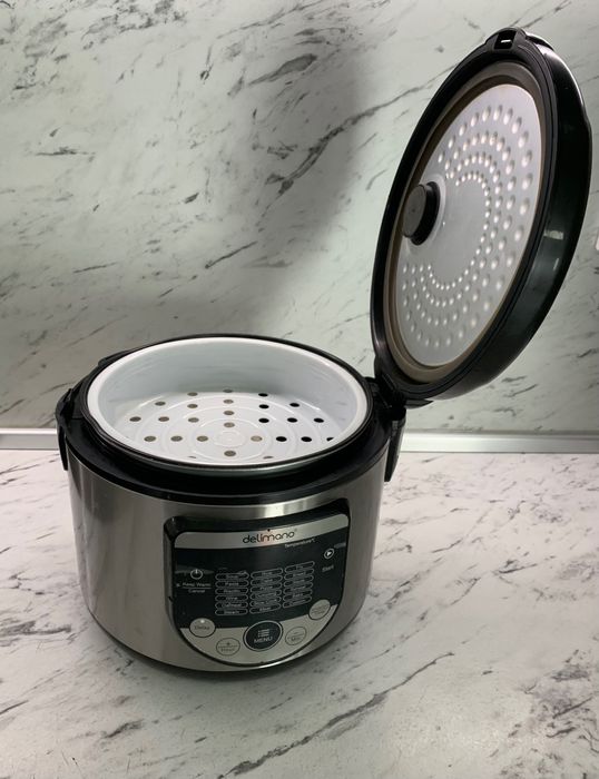 Продавам Мултикукър Делимано