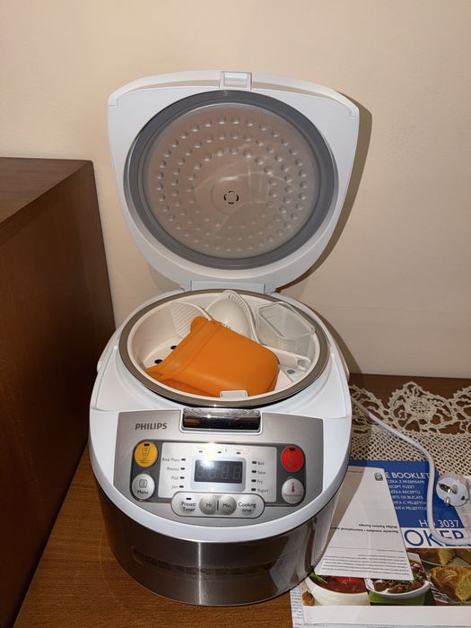 Мултикукър PHILIPS HD3037/70